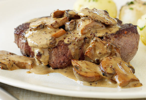 Posh-Mushroom-Sauce-With-Lean-Steak