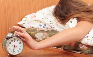 Why Do I Sleep So Much? How Much Sleep Is Oversleeping? why do i sleep so much