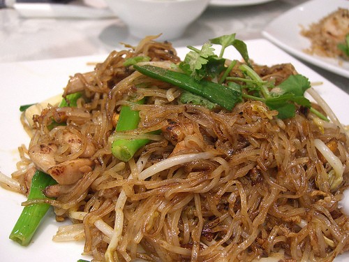 stir-fried noodles photo