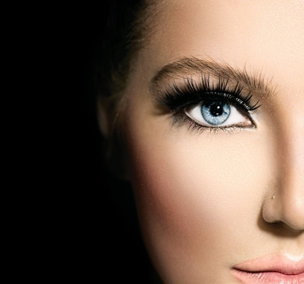 eye makeup for blue eyes