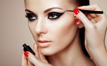 Know About How To Apply EyeShadow? how to apply eyeshadow