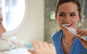 Review Philips Sonicare HX6211/30 2 Series (Rechargeable Toothbrush) philips sonicare hx6211/30