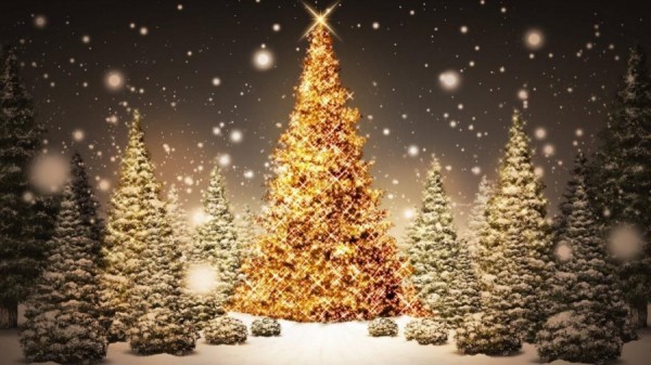 pre lit artificial christmas trees