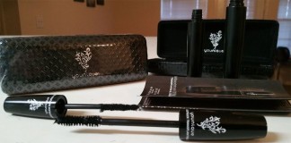 Review on Younique Moodstruck 3d Fiber Lashes (Perfect Mascara) younique moodstruck 3d fiber lashes