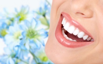 How To Whiten Your Teeth Naturally? (Fast At Home) how to whiten your teeth naturally