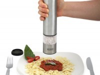 electric pepper grinder