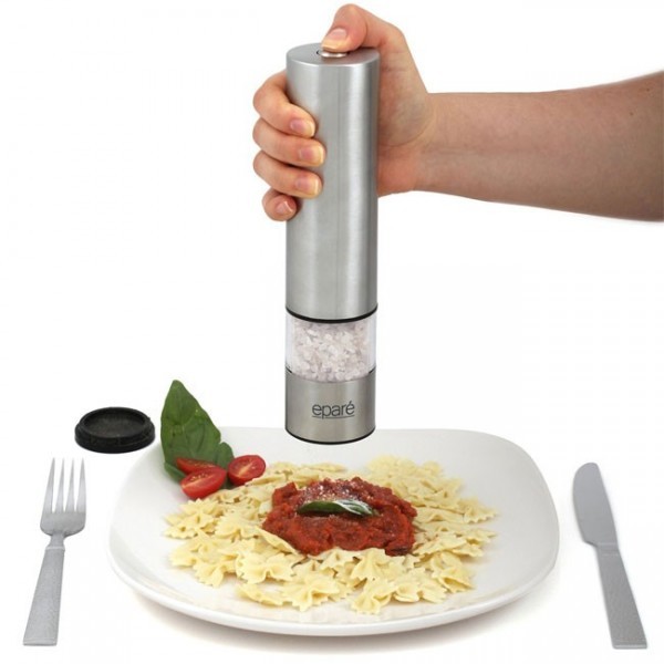 electric pepper grinder