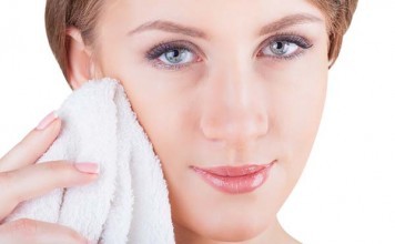 Understanding Wrinkling in The Neck Region and Why Does it Occurs? wrinkling